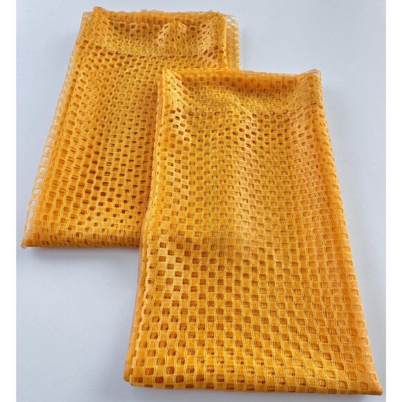 Vintage 70s yellow curtains, soft mesh, funky square geometric weave, pair - Picture 10 of 10